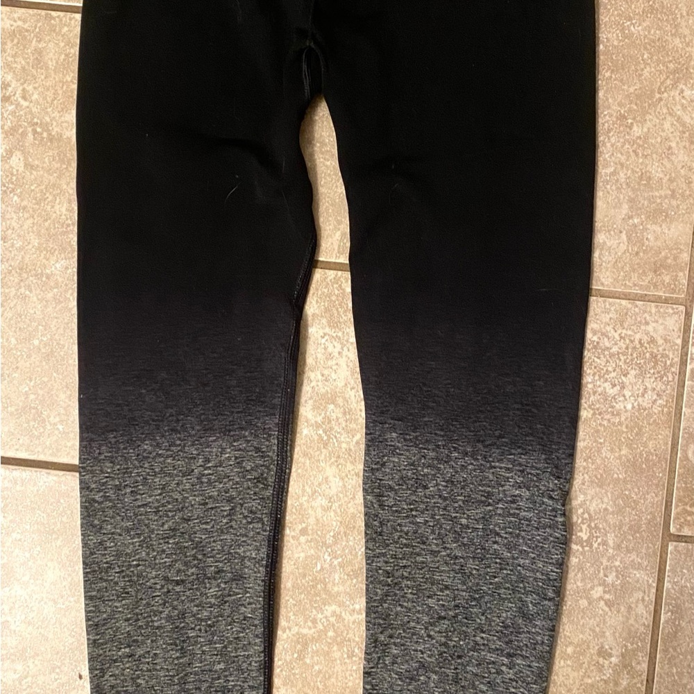 Gymshark seamless adapt Black and Gray Ombre Leggings